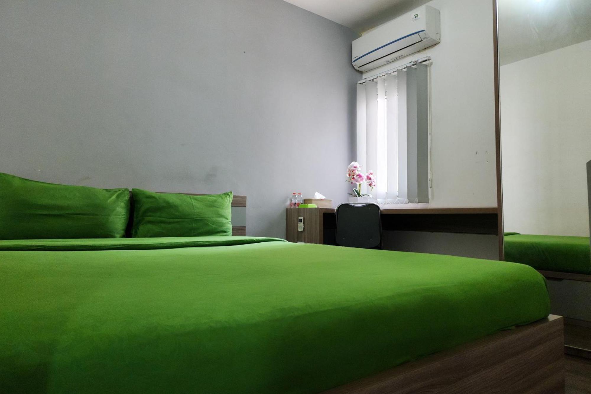 Barata Hotel Near Bandara Soekarno Hatta Tangerang Exterior photo